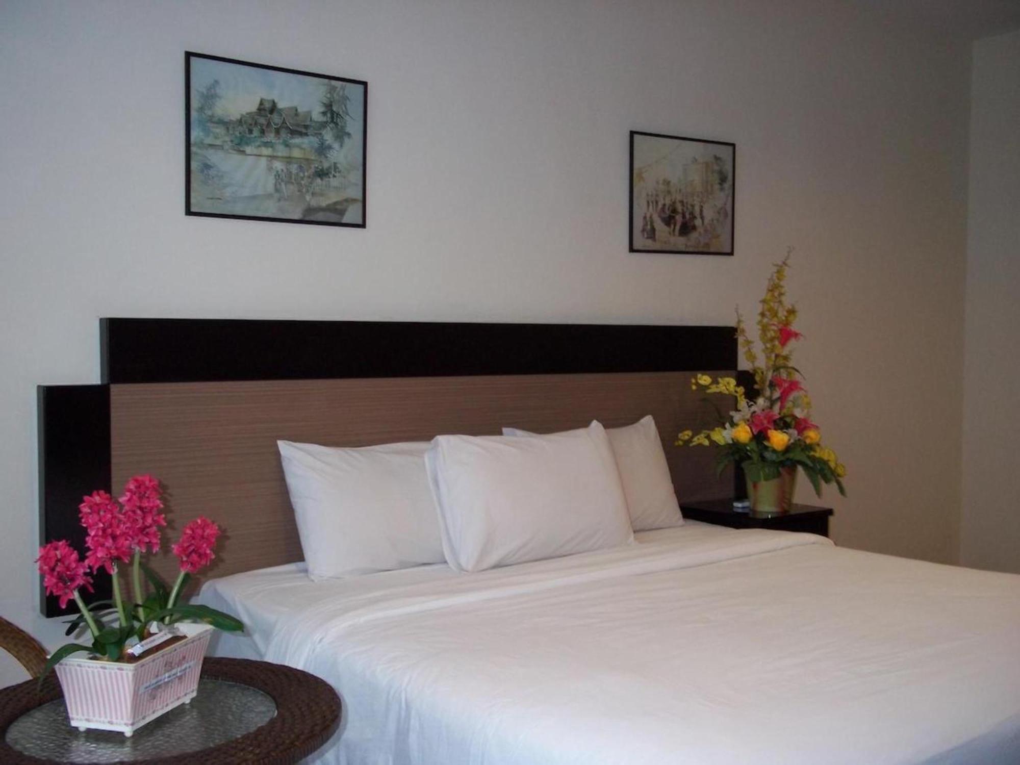 World Youth Hotel Ayer Keroh Kültér fotó