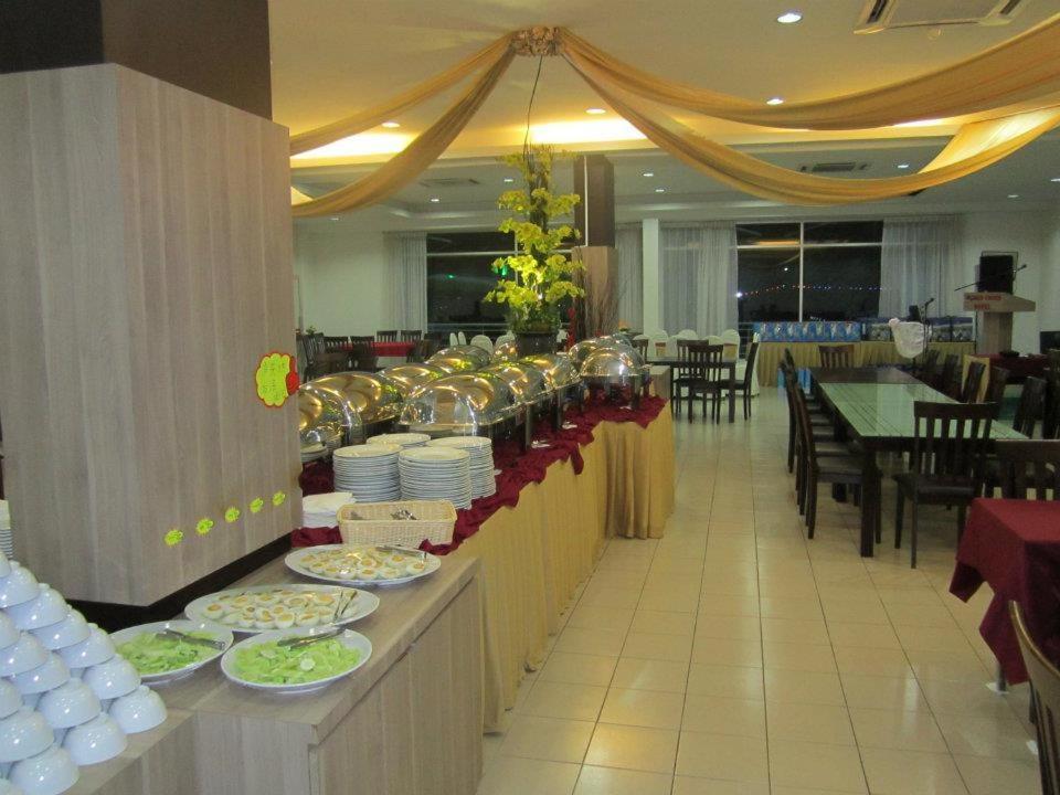 World Youth Hotel Ayer Keroh Kültér fotó