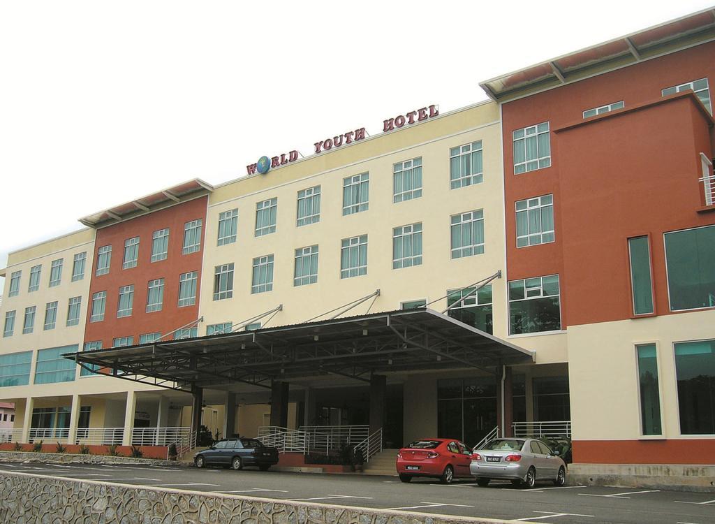 World Youth Hotel Ayer Keroh Kültér fotó